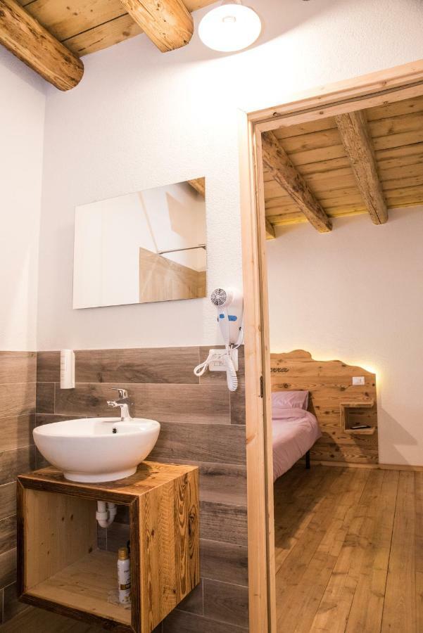 Locanda Ponte Serra Hotell Lamon Eksteriør bilde