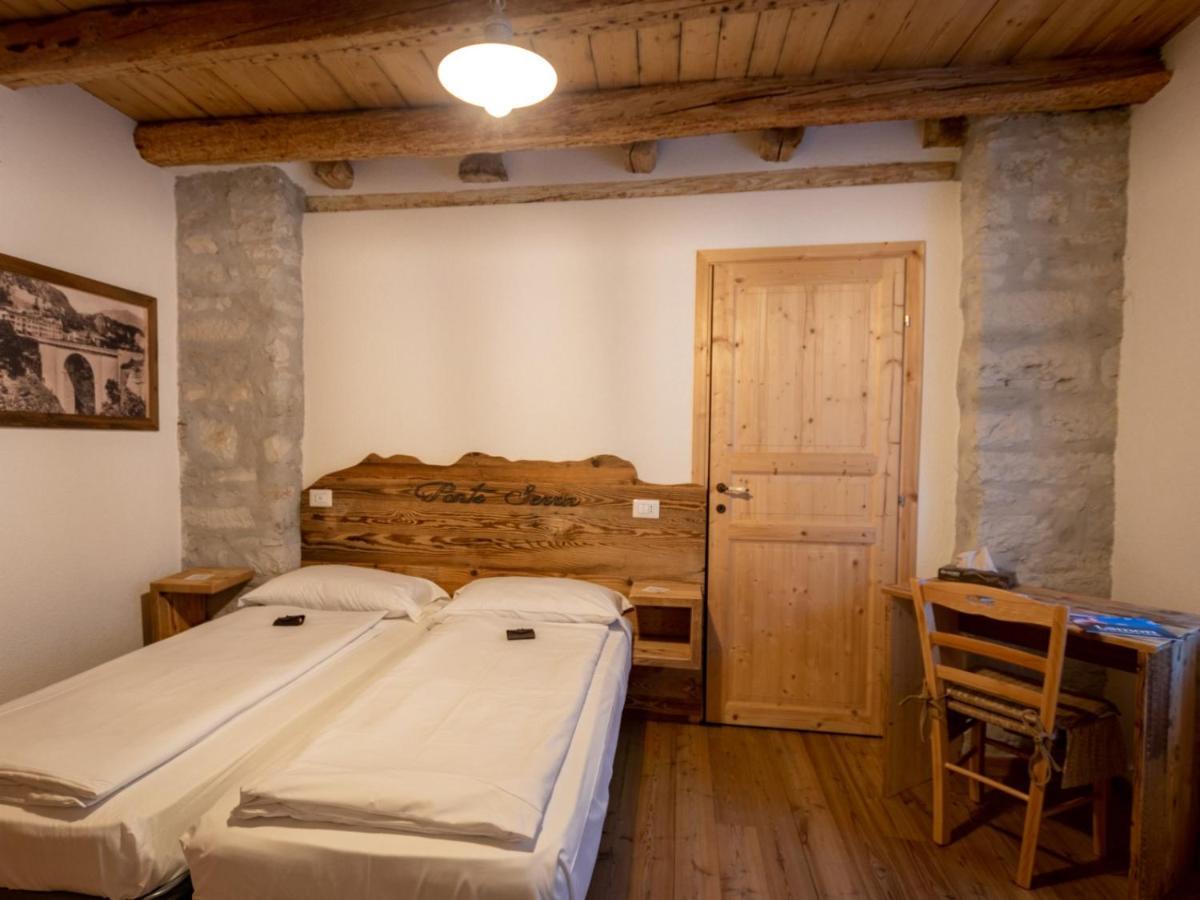 Locanda Ponte Serra Hotell Lamon Eksteriør bilde