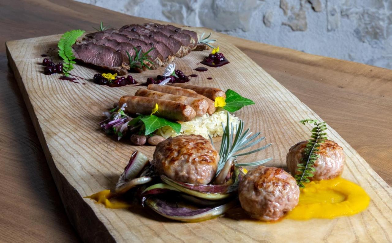Locanda Ponte Serra Hotell Lamon Eksteriør bilde